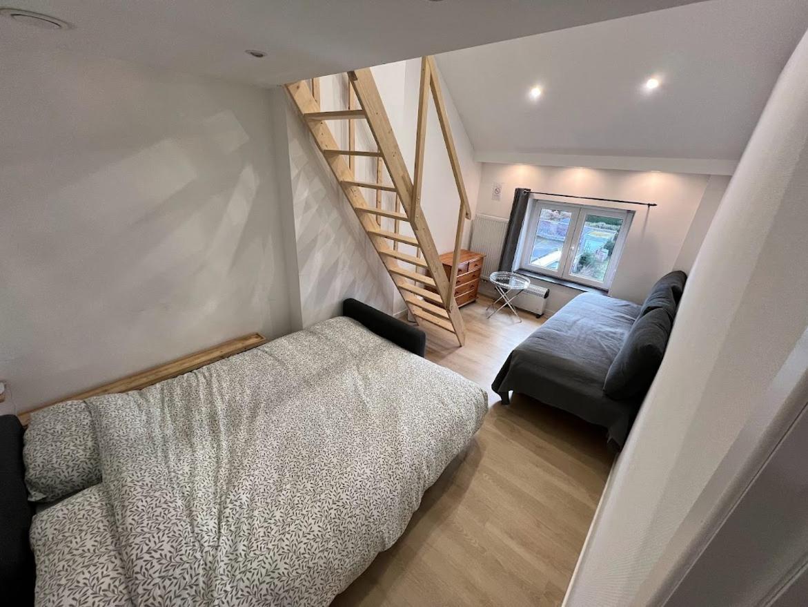 Duplex Sympa Verviers Hotel Luaran gambar