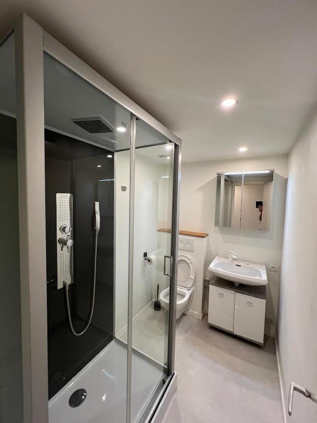 Duplex Sympa Verviers Hotel Luaran gambar